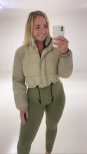 Load image into Gallery viewer, Khaki cropped puffer coat
