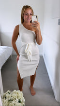 Load image into Gallery viewer, White one shoulder knot dress
