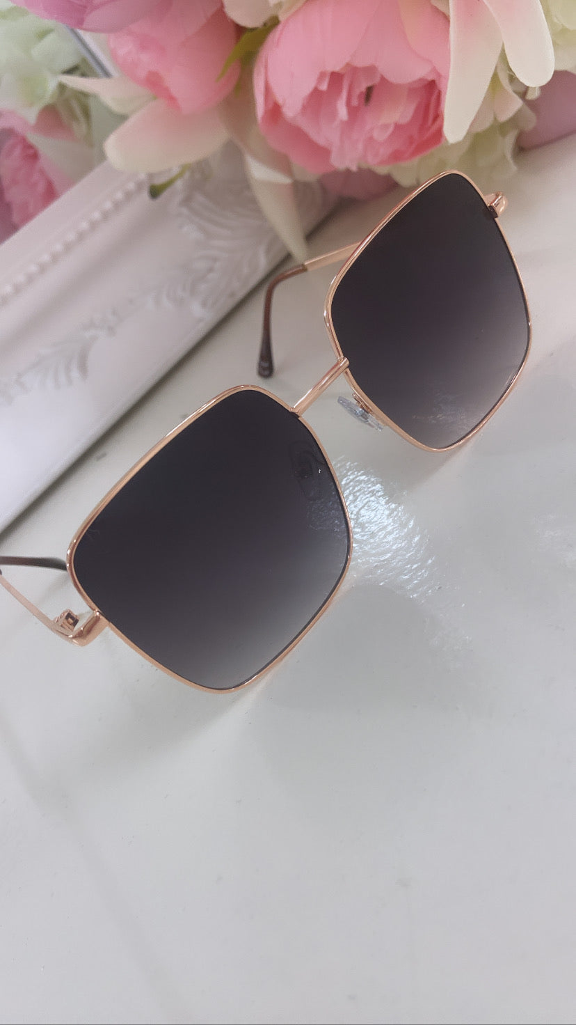 Black faded sunglasses